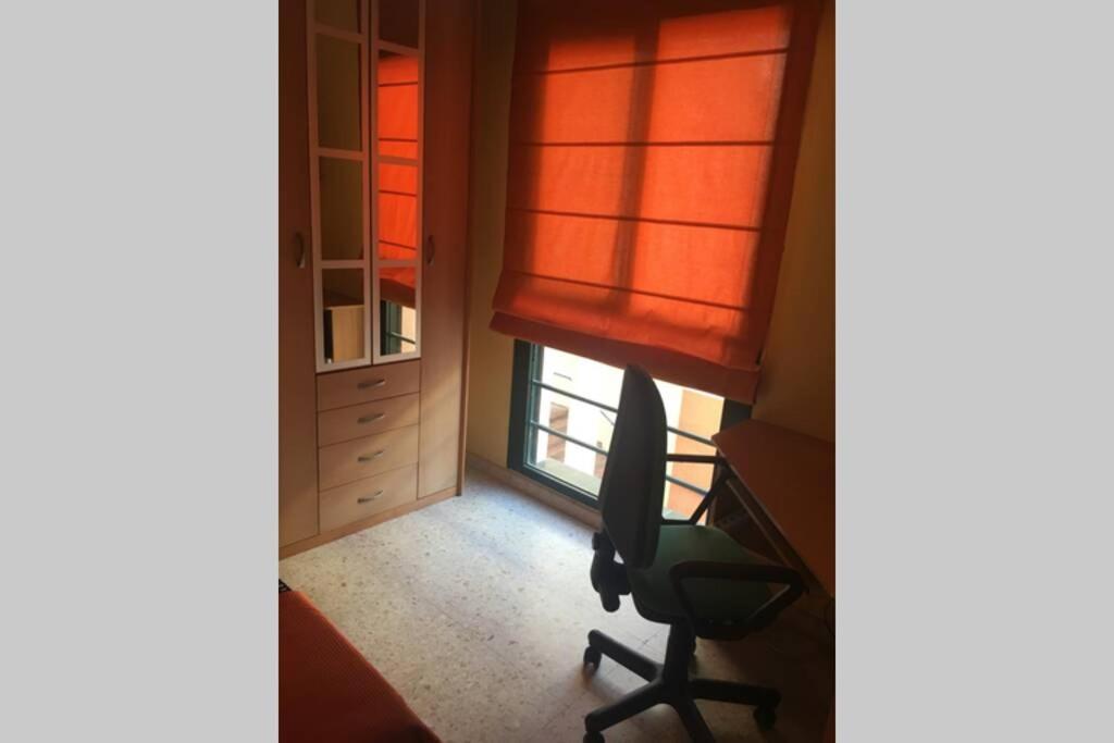 Leilighet Confortable-tranquilo Junto Al Centro Málaga